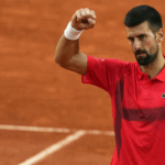 RRFLGS24UWX0J5HSZ8JT - 🌍NewspaperAmigo – Your Global News Buddy 🗞️ Djokovic Defies Limits in Thrilling French Open Comeback 🎾🔥