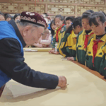 RT6BP31J31NWHRBT8G7X - 🌍NewspaperAmigo – Your Global News Buddy 🗞️ Kids Master Ancient Art Ahead of Children's Day 🎨🏯 video poster