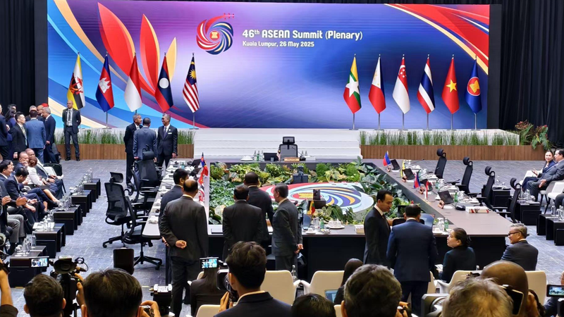SE69ORAK5OXOMQ729RBH - 🌍NewspaperAmigo – Your Global News Buddy 🗞️ ASEAN Summits Launch in Malaysia: Unity & Resilience in Focus 🌏✨