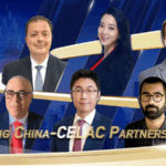 SZAL20IAXNEPRJOUJB76 - 🌍NewspaperAmigo – Your Global News Buddy 🗞️ China-CELAC Ties Hit $500B Trade Milestone 🌏💼 video poster