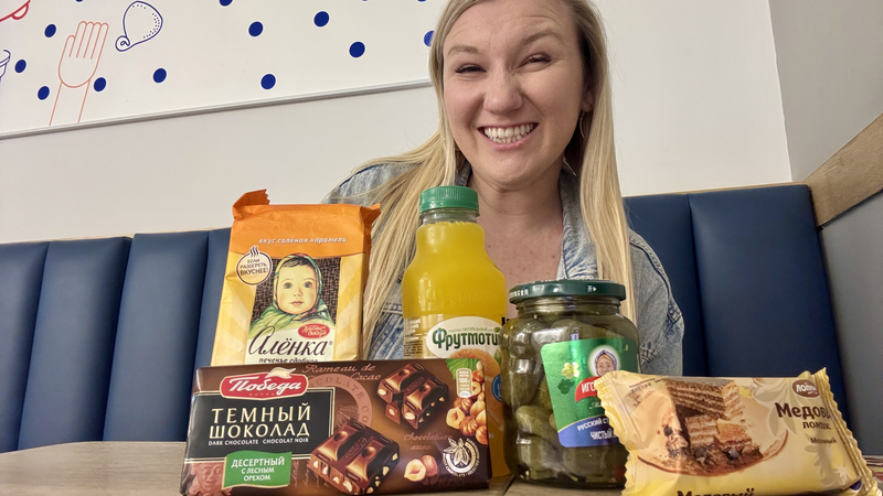 TBCJHSEBA559FWXRVVSB - 🌍NewspaperAmigo – Your Global News Buddy 🗞️ Discover Moscow Vibes in Beijing: Yabaolu's Russian Hideaway 🌍🍫 video poster