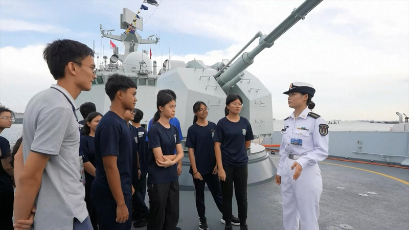 Chinese Navy Wows Singapore at Maritime Expo 🚢✨ Chinese Navy Wows Singapore at Maritime Expo 🚢✨