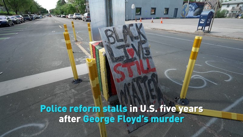 TR25KK7O7W7O1D3RV1G4 - 🌍NewspaperAmigo – Your Global News Buddy 🗞️ 5 Years After George Floyd: U.S. Police Reform Stalls Amid Rising Tensions 🌍✊ video poster