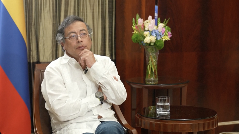 U1PFYJUO906IRD2DXWBO - 🌍NewspaperAmigo – Your Global News Buddy 🗞️ Colombia & China Forge Green Future 🌱🤝 Through BRI Partnership video poster