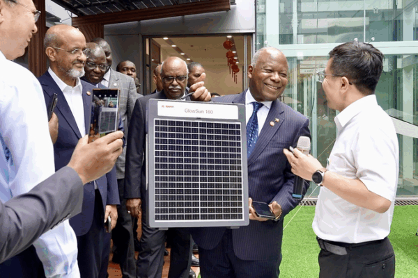 China’s Solar Power Sparks African Interest 🌞🤝🌍 China's Solar Power Sparks African Interest 🌞🤝🌍 video poster