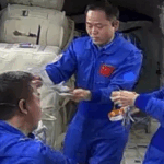 UE7KWDG7A5A23BNM55IC - 🌍NewspaperAmigo – Your Global News Buddy 🗞️ Chinese Scientists Discover New Space Microbe 🚀🔬