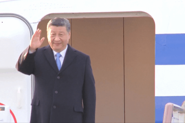 Xi Jinping Arrives in Moscow for Historic Russia Visit 🛬🇨🇳🇷🇺 Xi Jinping Arrives in Moscow for Historic Russia Visit 🛬🇨🇳🇷🇺 video poster