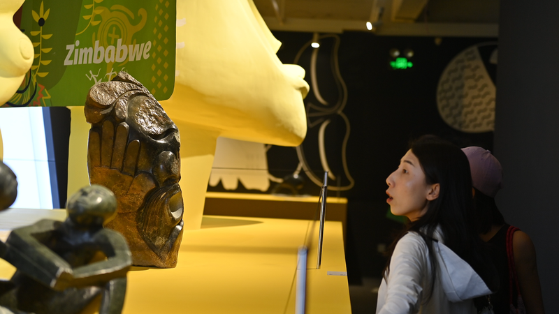 V3D4CNLDUNOCMFRVY64U - 🌍NewspaperAmigo – Your Global News Buddy 🗞️ 🌏 China's Tourism Boom Sparks New Africa Collaborations ✈️