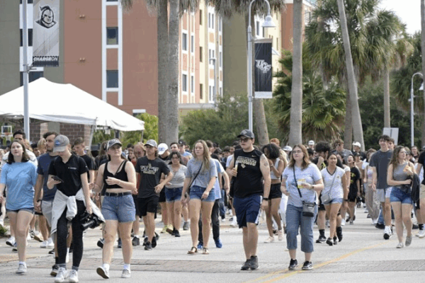 US Tightens Visa Rules for Chinese Students: What You Need to Know 🌏✈️ US Tightens Visa Rules for Chinese Students: What You Need to Know 🌏✈️