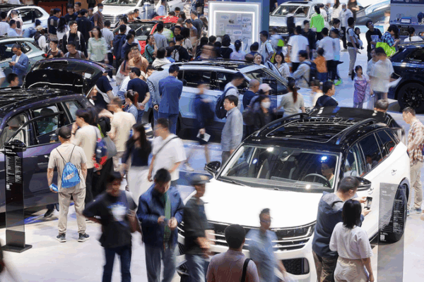 China’s Auto Boom: EVs Drive Historic Growth in 2025 🚗⚡ China's Auto Boom: EVs Drive Historic Growth in 2025 🚗⚡