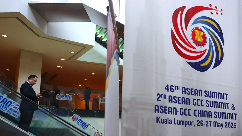 China Eyes Closer Ties with ASEAN & GCC 🌏✨