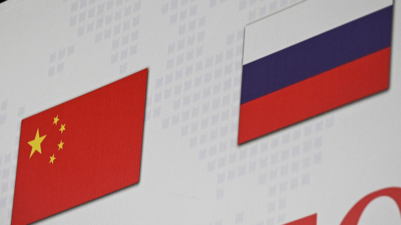 China & Russia Strengthen Economic Ties Amid U.S. Tariff Tensions 🌏📉