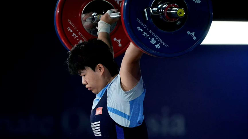 Record-Breaking Feats: Asian Weightlifting Champions Make History ποΈβοΈ Record-Breaking Feats: Asian Weightlifting Champions Make History ποΈβοΈ