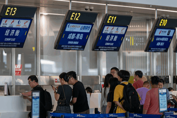 ๐ Chinaโs May Day Holiday Smashes Travel Records, Fuels Economic Buzz ๐ ๐ Chinaโs May Day Holiday Smashes Travel Records, Fuels Economic Buzz ๐