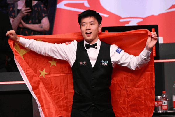 From Shenzhen to Glory: Zhao Xintong Makes History as Asia’s First Snooker World Champion 🌟🎱 From Shenzhen to Glory: Zhao Xintong Makes History as Asia’s First Snooker World Champion 🌟🎱