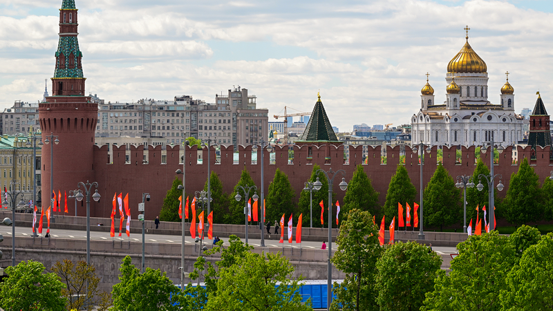 Xi Jinping Wraps Up Russia Visit with Historic Tribute 🌍✨