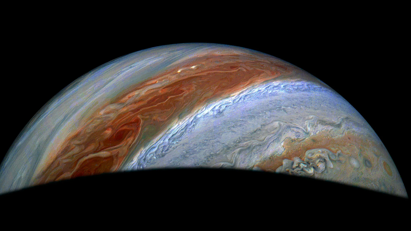 Jupiter’s Moon Io Erupts! 🌋 NASA’s Juno Uncovers Fiery Secrets Jupiter’s Moon Io Erupts! 🌋 NASA’s Juno Uncovers Fiery Secrets