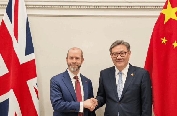 China & UK Boost Trade Ties in London Talks 🌍🤝