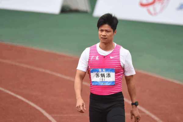 China’s Athletics Stars Shine at Bengbu Grand Prix 🏃♂️💨 China's Athletics Stars Shine at Bengbu Grand Prix 🏃♂️💨