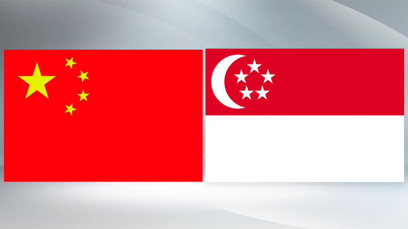 1RAFSRU8908411SQVM1F - 🌍NewspaperAmigo – Your Global News Buddy 🗞️ Xi Jinping, Singapore PM Discuss Ties in Beijing Meeting 🌏🤝