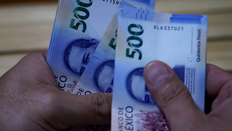 1U0T8AS76QNT100X7LDP - 🌍NewspaperAmigo – Your Global News Buddy 🗞️ Trump's Proposed Remittance Tax Sparks Global Concern 🌍💸 video poster
