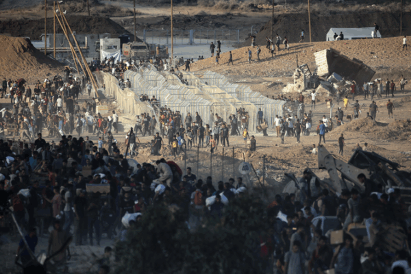 Israeli Military Probes Live Fire Allegations at Gaza Aid Sites 🔍✊ Israeli Military Probes Live Fire Allegations at Gaza Aid Sites 🔍✊