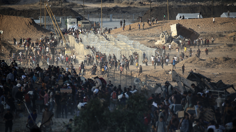 21DE7SYNSPIIF6QM0MW5 - 🌍NewspaperAmigo – Your Global News Buddy 🗞️ Israeli Military Probes Live Fire Allegations at Gaza Aid Sites 🔍✊