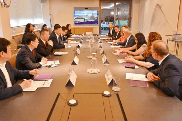 China Media Group & FEI Team Up to Boost Equestrian Sports ๐โจ China Media Group & FEI Team Up to Boost Equestrian Sports ๐โจ