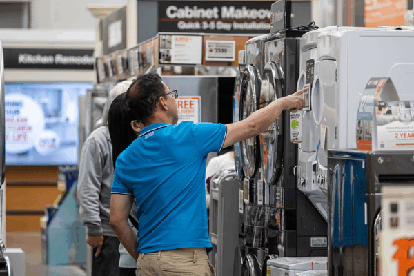 Trump Slaps 50% Tariffs on Home Appliances: What You Need to Know 🛠️💸 Trump Slaps 50% Tariffs on Home Appliances: What You Need to Know 🛠️💸