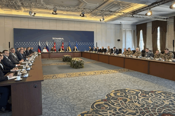 Ukraine & Russia Make Progress in Istanbul Peace Talks 🌍✌️ Ukraine & Russia Make Progress in Istanbul Peace Talks 🌍✌️