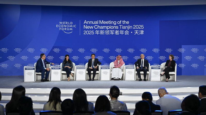 China Steers Global Growth at Summer Davos 🌏💼