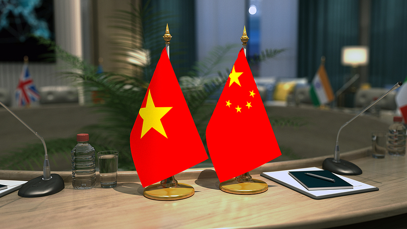 4O1UGANJ0CFA5MFSI2K9 - 🌍NewspaperAmigo – Your Global News Buddy 🗞️ China & Vietnam Boost Judicial Ties Amid Strategic Partnership 🌏⚖️