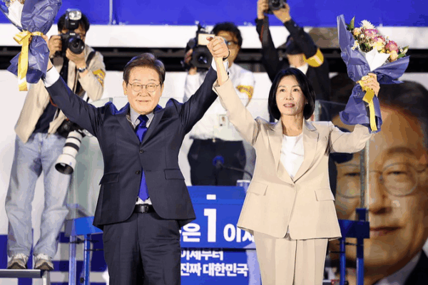 Lee Jae-myung Takes Helm as South Korea’s New President 🌏✊ Lee Jae-myung Takes Helm as South Korea’s New President 🌏✊