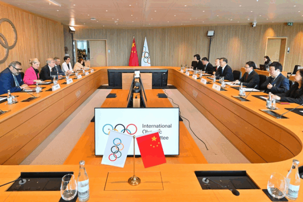 China Media Group & IOC Team Up for Future of Sports Broadcasting π₯π
China Media Group & IOC Team Up for Future of Sports Broadcasting π₯π