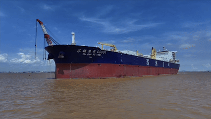 China Launches World’s First Smart ‘Fish Farm’ Ship 🚢🐟 China Launches World’s First Smart ‘Fish Farm’ Ship 🚢🐟