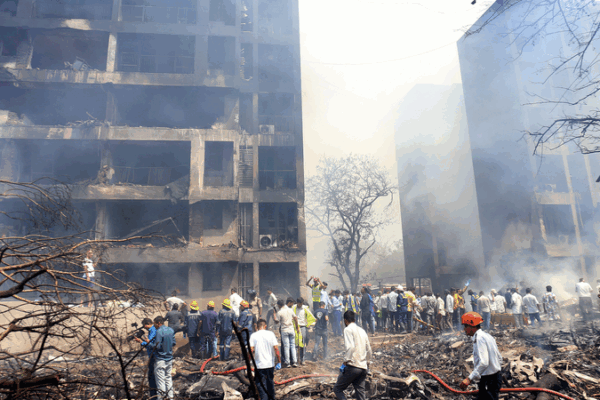 Tata Group Offers $116K Compensation to Air India Crash Victims’ Families ✈️💔 Tata Group Offers $116K Compensation to Air India Crash Victims' Families ✈️💔