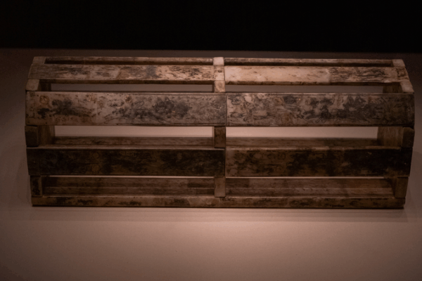 Ancient Chinese Hack for Summer: Jade Pillows Cooled Sleep 1,800 Years Ago 🌙❄️ Ancient Chinese Hack for Summer: Jade Pillows Cooled Sleep 1,800 Years Ago 🌙❄️