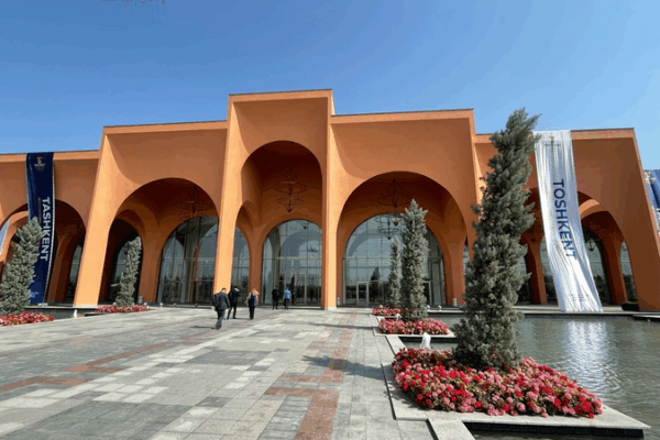 Tashkentโs China Wave: Uzbekistanโs Tech & Tradition Fusion ๐๐ค Tashkentโs China Wave: Uzbekistanโs Tech & Tradition Fusion ๐๐ค