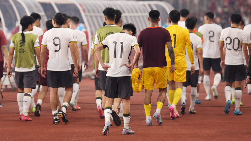 China's World Cup Dreams Shattered After Defeat to Indonesia 🇨🇳⚽💔