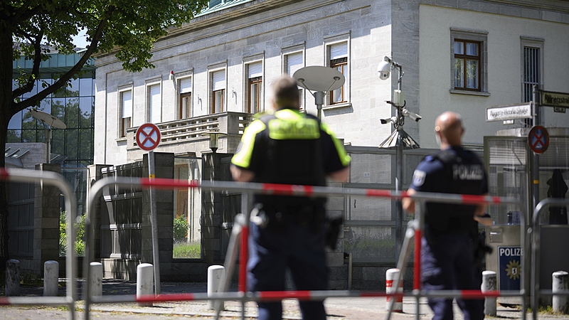 Israel Shuts Embassies Globally Amid Iran Strikes 🌍✈️