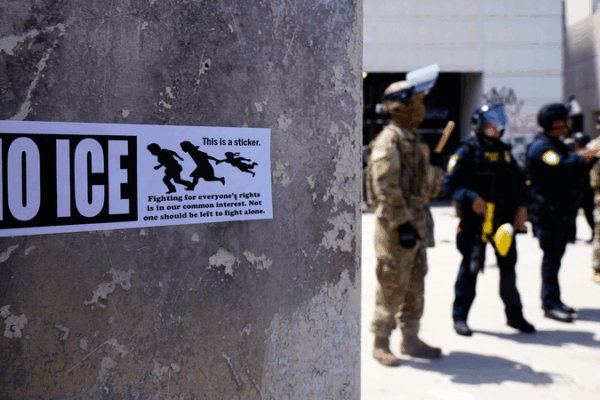 U.S. Troops in LA Authorized to Detain Protesters Amid Nationwide Unrest 🚨✊ U.S. Troops in LA Authorized to Detain Protesters Amid Nationwide Unrest 🚨✊
