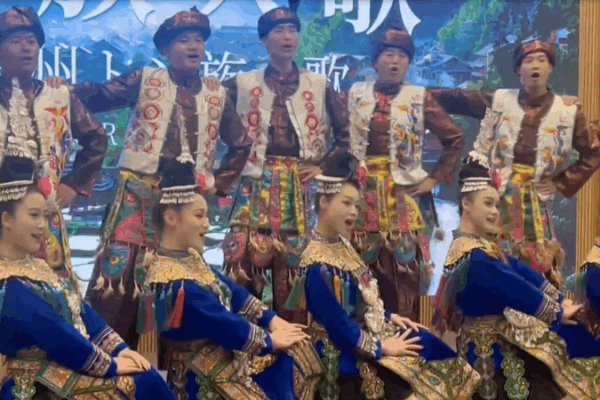 Guizhou’s Living Heritage Shines at Osaka Expo’s China Pavilion 🌟🎪 Guizhou’s Living Heritage Shines at Osaka Expo’s China Pavilion 🌟🎪 video poster