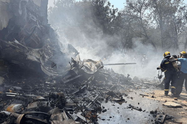Air India Plane Crash in Ahmedabad Leaves 110 Dead, Sparks Emergency Response ✈️💔