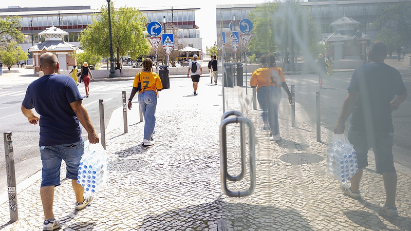 DKK5PU0WO4Q173EKPGJO - 🌍NewspaperAmigo – Your Global News Buddy 🗞️ Southern Europe Sizzles: Record Heatwave Sparks Alerts 🔥🌡️