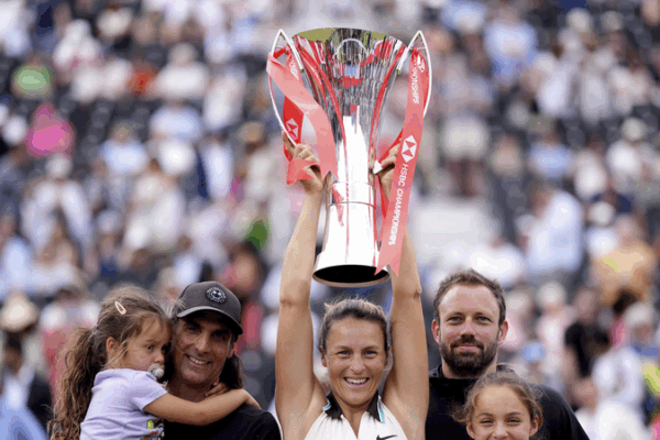 Tatjana Maria, 37, Crowned Queen’s Club Champ 🎾👑 Tatjana Maria, 37, Crowned Queen's Club Champ 🎾👑