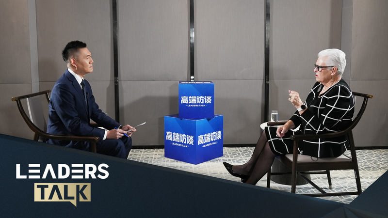 DYLQDK9NVTMMEYR6ZQZ8 - 🌍NewspaperAmigo – Your Global News Buddy 🗞️ China & NZ: Kiwifruit Diplomacy & Future Ties 🌏🥝 video poster