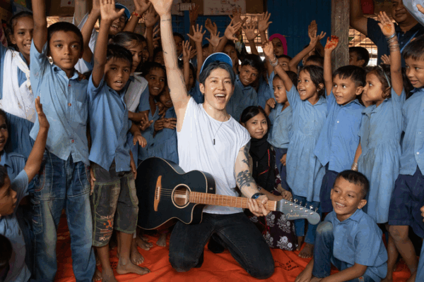 MIYAVI Rocks Refugee Support: Music as a Global Mission 🎸🌍 MIYAVI Rocks Refugee Support: Music as a Global Mission 🎸🌍 video poster