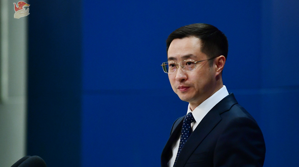 China's Economy Defies Global Challenges 🌏💼