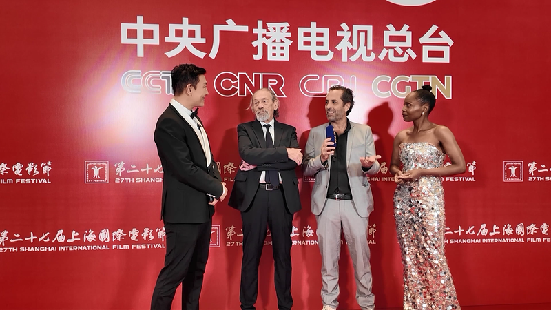 GENAF8SG1WCH0FX2DBHG - 🌍NewspaperAmigo – Your Global News Buddy 🗞️ 🎬 Shanghai Film Festival Lights Up with Global Stars & Record Submissions! video poster
