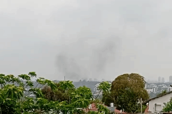 Explosions Rock Tel Aviv After U.S. Strikes Iran Nuclear Sites 💥🌍 Explosions Rock Tel Aviv After U.S. Strikes Iran Nuclear Sites 💥🌍 video poster